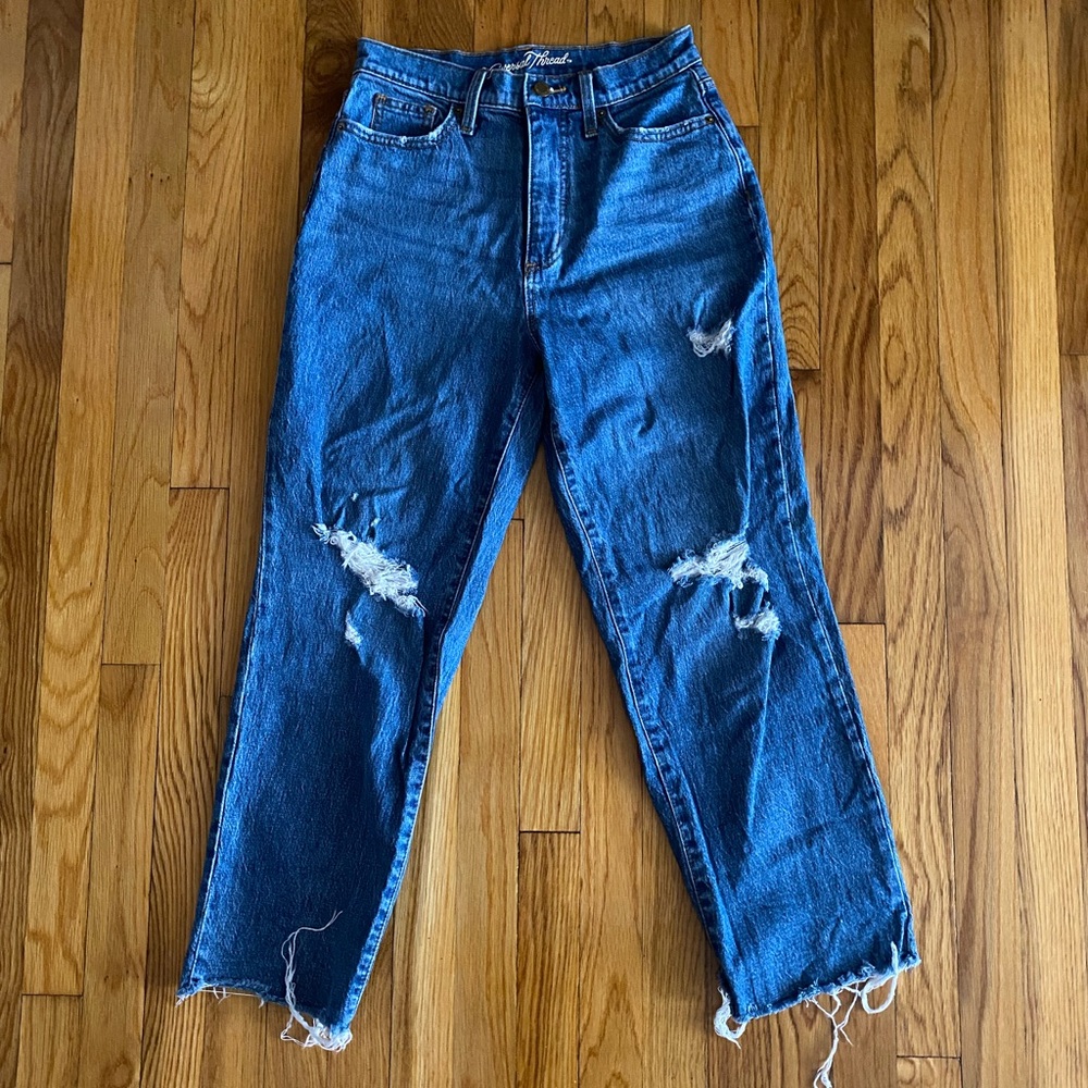Universal Thread Straight Leg Jeans